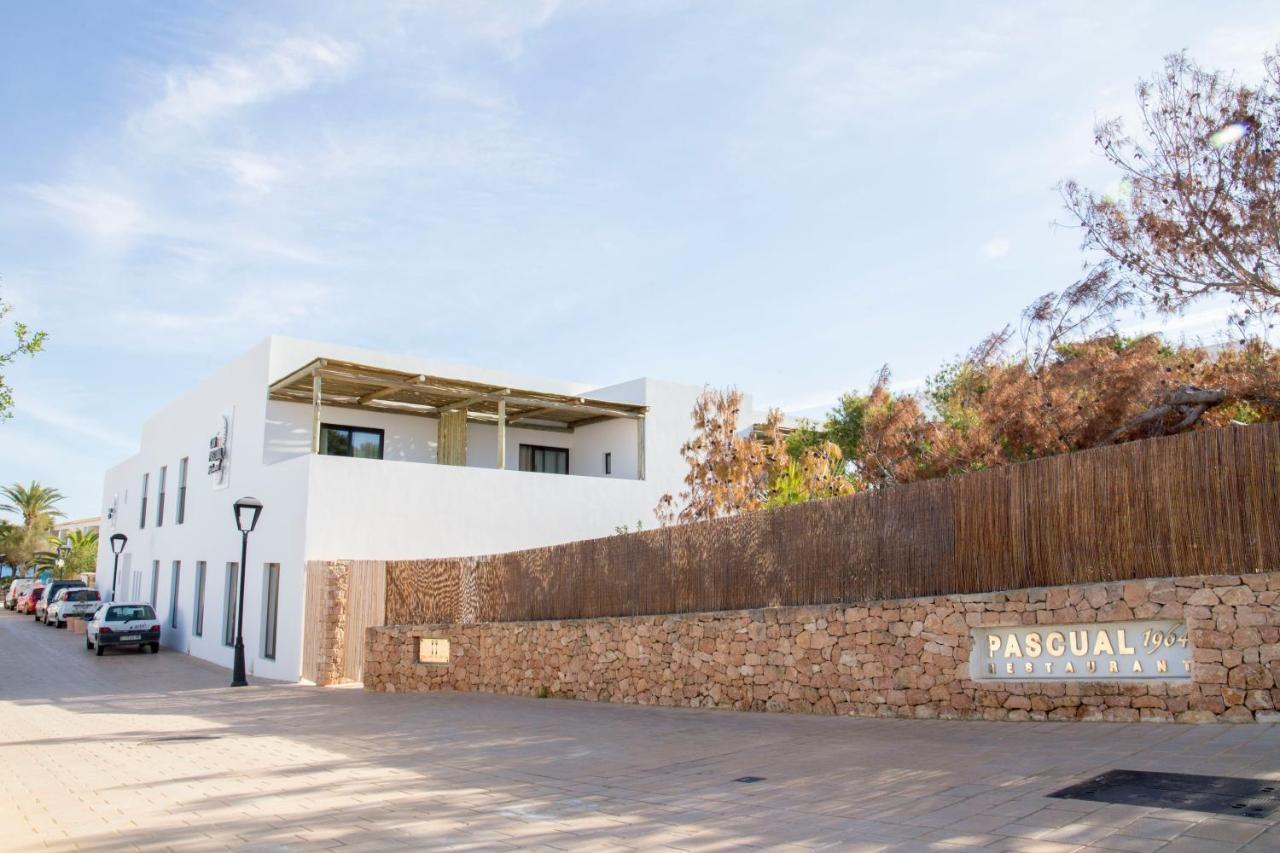 Sa Cala Suites Es Caló Exterior foto